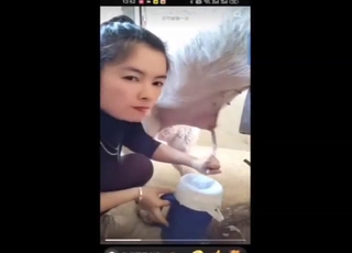 Fucking top-shelf blowjob video with a Chinese gal