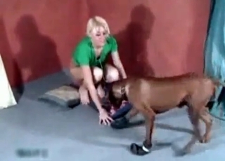 Bleached hoe and nasty doggy