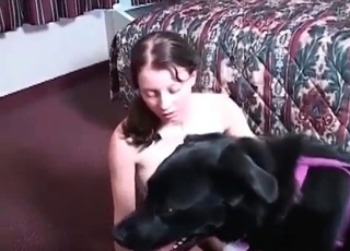 Big dark-hued mutt fucks her snatch so fast