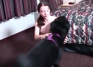 Big dark-hued mutt fucks her snatch so fast