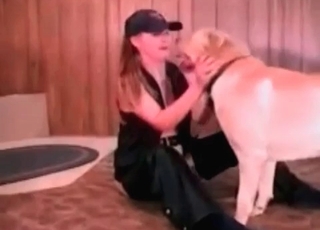 Nice dog boinks her small coochie
