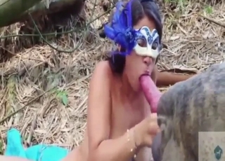 Zoo porn outdoor with a girl who takes it deep