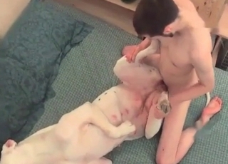 White doggy got nicely fucked from behind